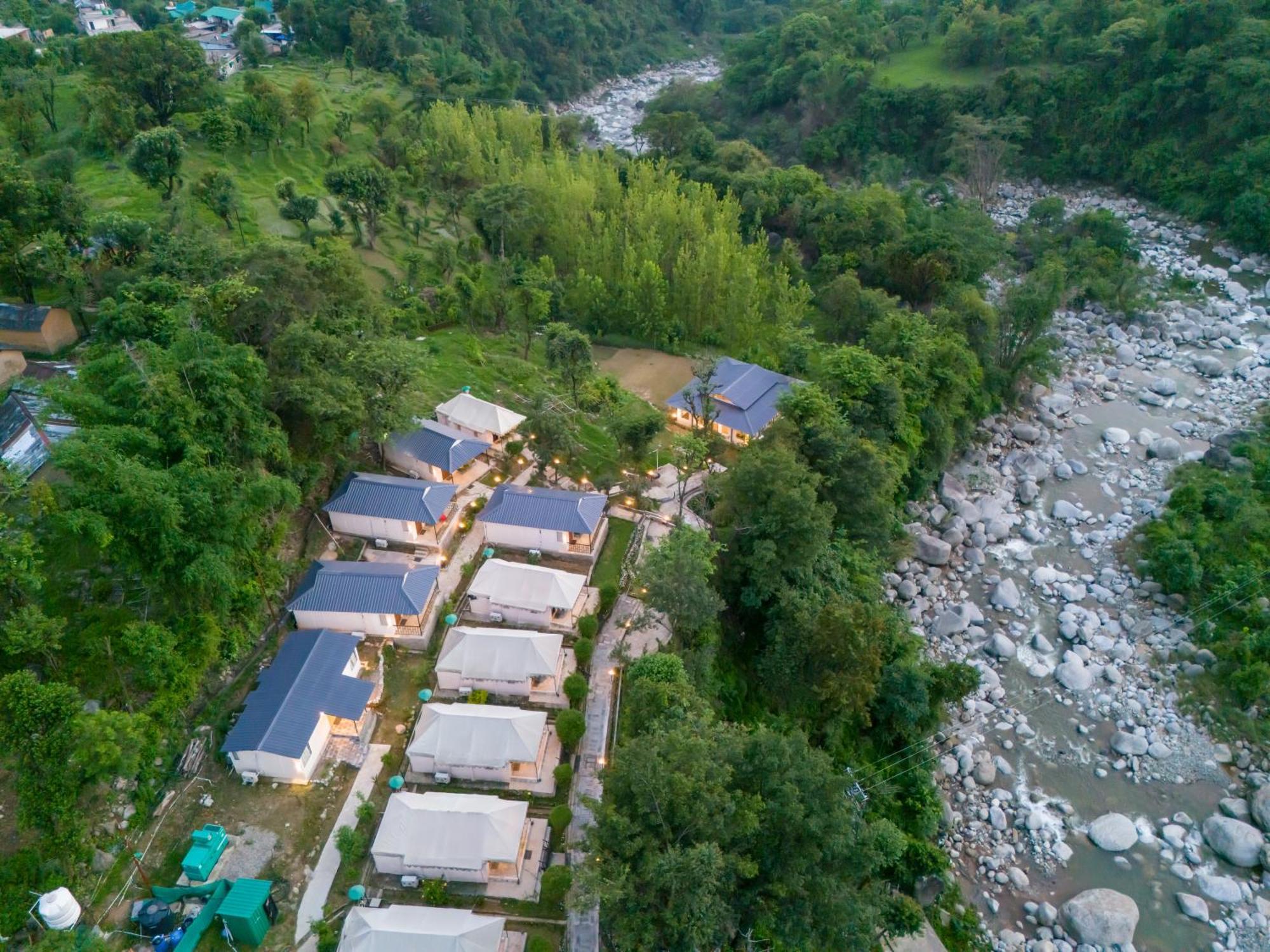 Dev Bhoomi Farms & Cottages Dharamshala Exterior foto